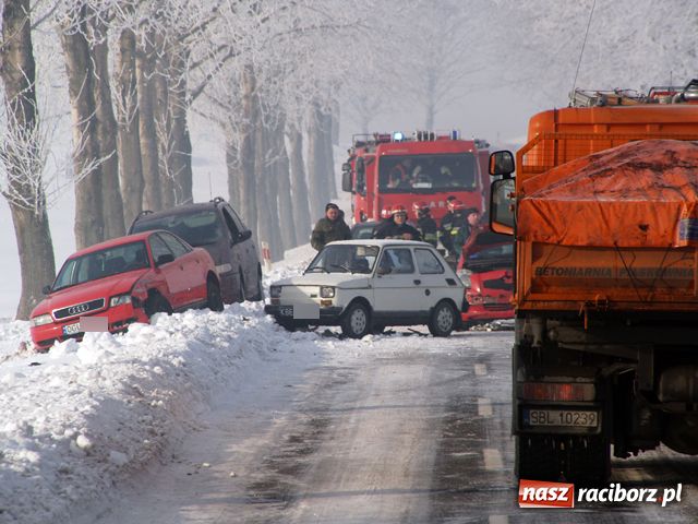 Zdjęcie w galerii na portalu naszraciborz.pl: Karambol pod Kietrzem wiadomości z regionu