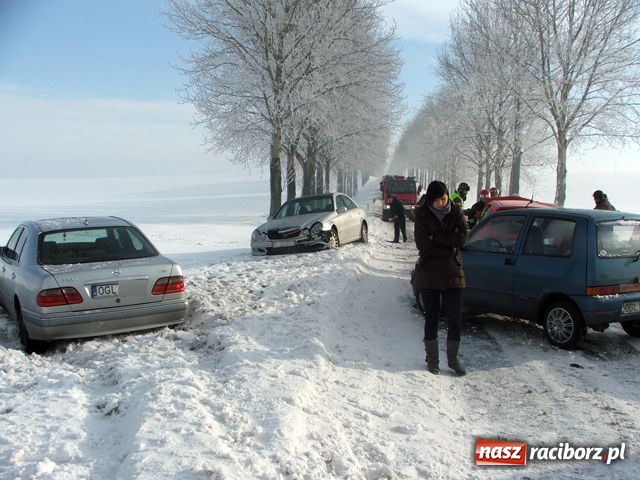 Zdjęcie w galerii na portalu naszraciborz.pl: Karambol pod Kietrzem wiadomości z regionu