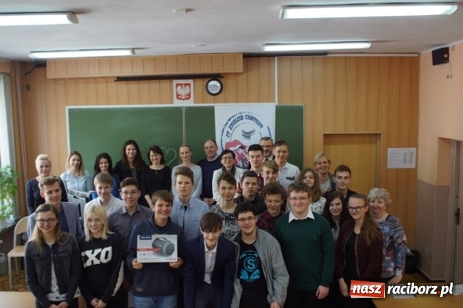 Zdjęcie w galerii na portalu naszraciborz.pl: W Mechaniku odbyła się kolejna edycja konkursu IT English wiadomości z regionu