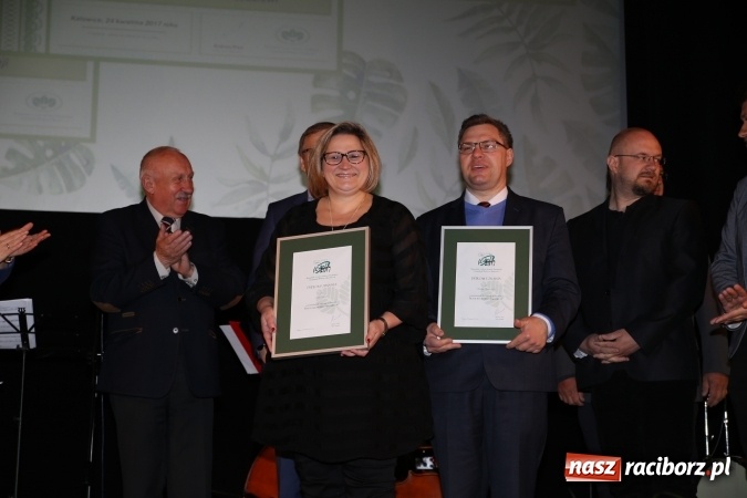 Zdjęcie w galerii na portalu naszraciborz.pl: Zielone czeki 2017 wręczone. Sunex z Raciborza wśród wyróżnionych wiadomości z regionu