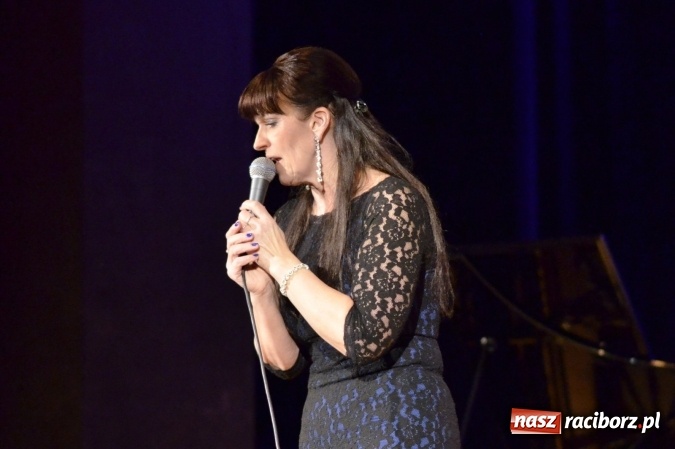 Zdjęcie w galerii na portalu naszraciborz.pl: Ballads for Ella - jazzowy wieczór w Raciborskim Centrum Kultury wiadomości z regionu