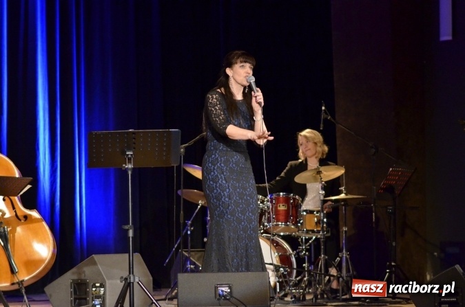 Zdjęcie w galerii na portalu naszraciborz.pl: Ballads for Ella - jazzowy wieczór w Raciborskim Centrum Kultury wiadomości z regionu