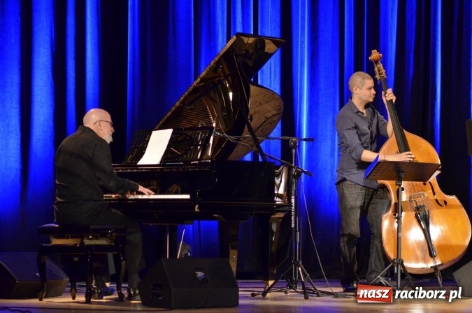 Zdjęcie w galerii na portalu naszraciborz.pl: Ballads for Ella - jazzowy wieczór w Raciborskim Centrum Kultury wiadomości z regionu