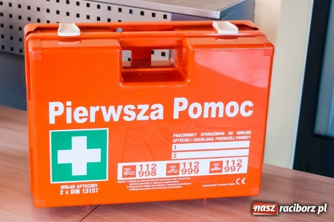 Zdjęcie w galerii na portalu naszraciborz.pl: Raciborski PKS otrzymał specjalistyczny defibrylator wiadomości z regionu
