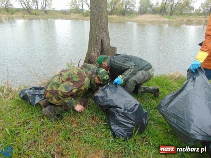 Zdjęcie w galerii na portalu naszraciborz.pl: Kolejna akcja sprzątania łowisk, tym razem w Sudole i Studziennej wiadomości z regionu