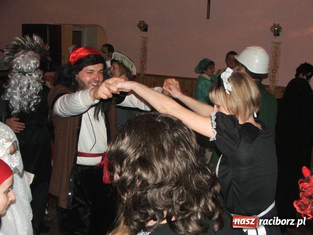 Zdjęcie w galerii na portalu naszraciborz.pl: A po wodzeniu – zabawa! wiadomości z regionu