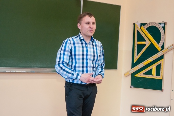 Zdjęcie w galerii na portalu naszraciborz.pl: VII Powiatowy Konkurs Języka Angielskiego za nami wiadomości z regionu