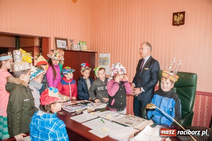 Zdjęcie w galerii na portalu naszraciborz.pl: Uczniowie SP13 obchodzili dziś Dzień Ziemi wiadomości z regionu