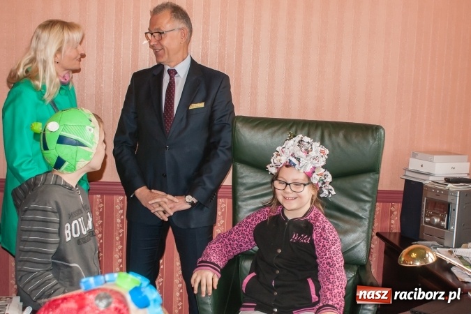 Zdjęcie w galerii na portalu naszraciborz.pl: Uczniowie SP13 obchodzili dziś Dzień Ziemi wiadomości z regionu