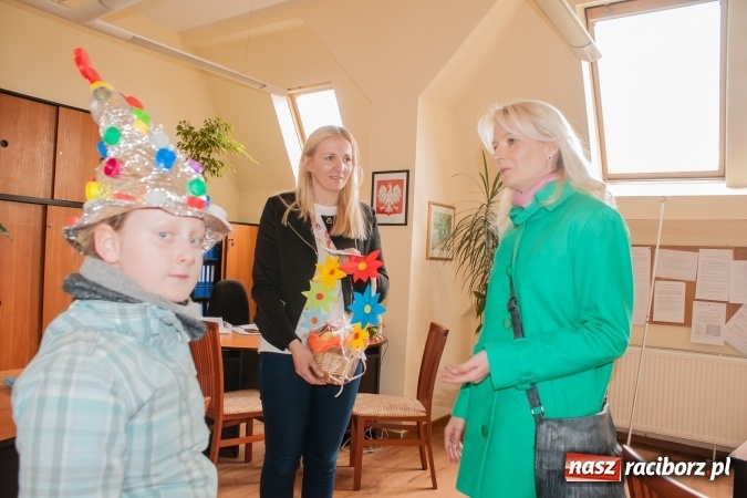 Zdjęcie w galerii na portalu naszraciborz.pl: Uczniowie SP13 obchodzili dziś Dzień Ziemi wiadomości z regionu