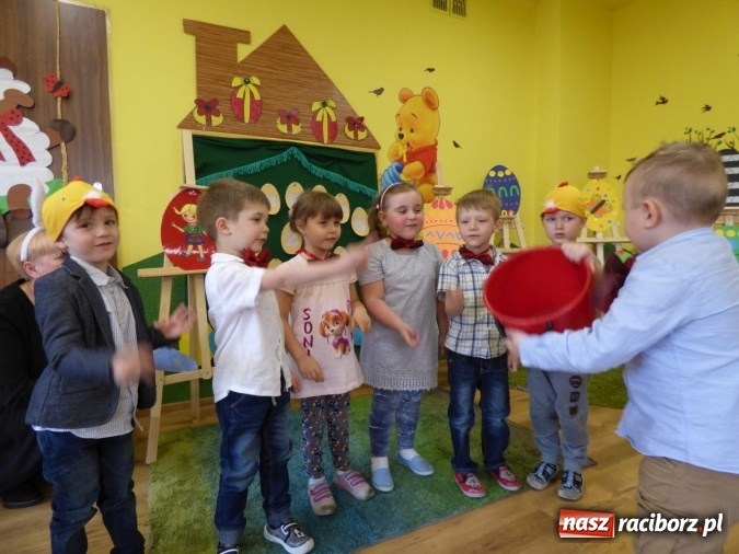 Zdjęcie w galerii na portalu naszraciborz.pl: Przebój z jajem w Przedszkolu w Nędzy wiadomości z regionu