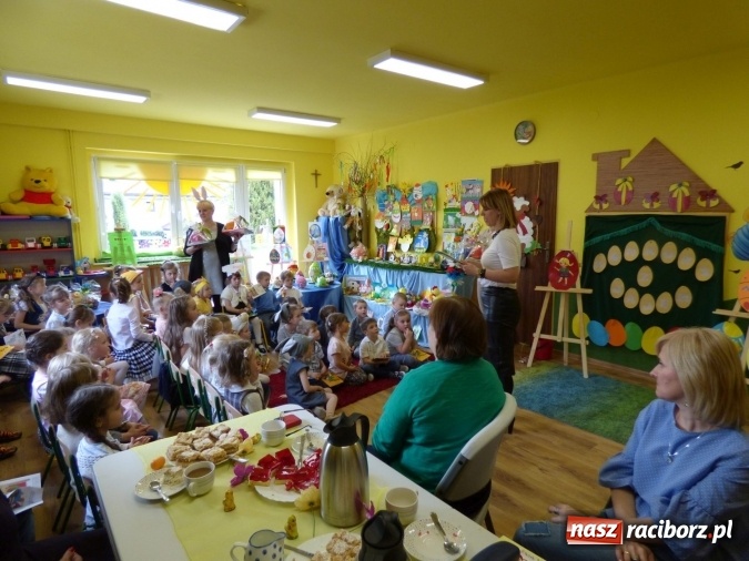 Zdjęcie w galerii na portalu naszraciborz.pl: Przebój z jajem w Przedszkolu w Nędzy wiadomości z regionu