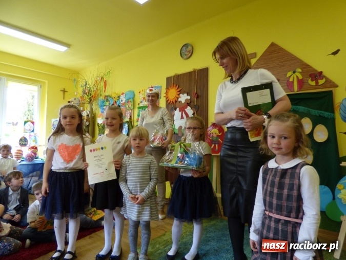 Zdjęcie w galerii na portalu naszraciborz.pl: Przebój z jajem w Przedszkolu w Nędzy wiadomości z regionu