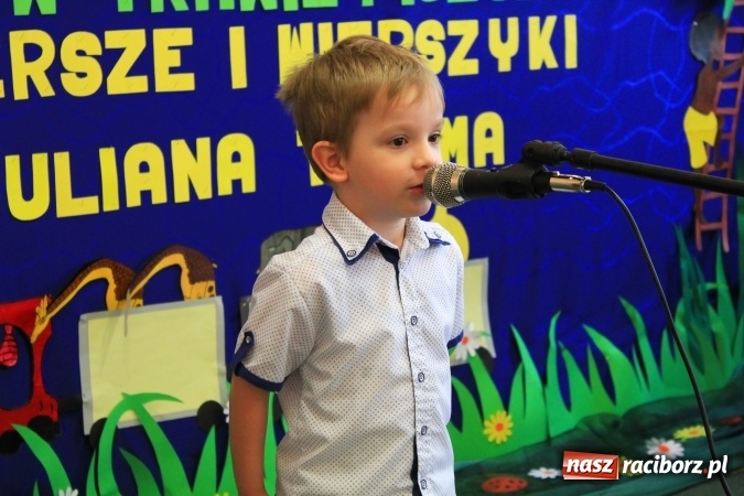 Zdjęcie w galerii na portalu naszraciborz.pl: Co w trawie piszczy? Tuwim! wiadomości z regionu