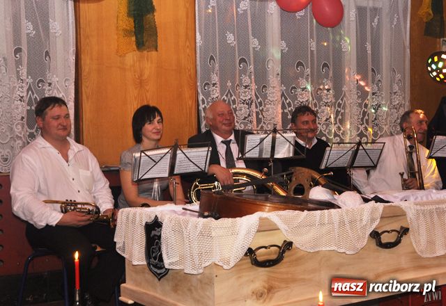 Zdjęcie w galerii na portalu naszraciborz.pl: Bracia bosi z bimbrowego lasu wiadomości z regionu