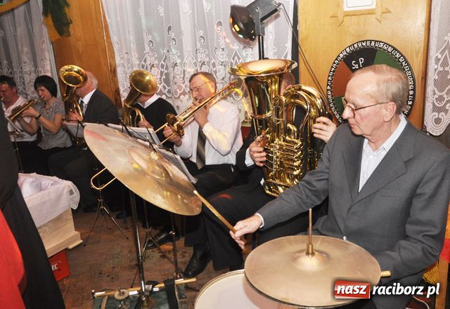 Zdjęcie w galerii na portalu naszraciborz.pl: Bracia bosi z bimbrowego lasu wiadomości z regionu