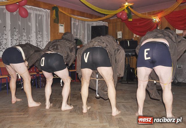 Zdjęcie w galerii na portalu naszraciborz.pl: Bracia bosi z bimbrowego lasu wiadomości z regionu