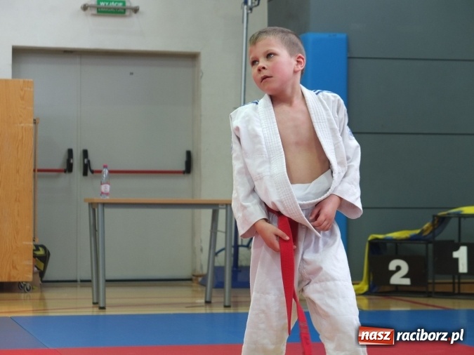 Zdjęcie w galerii na portalu naszraciborz.pl: Najmłodsi raciborzanie na katowickich matach  wiadomości z regionu