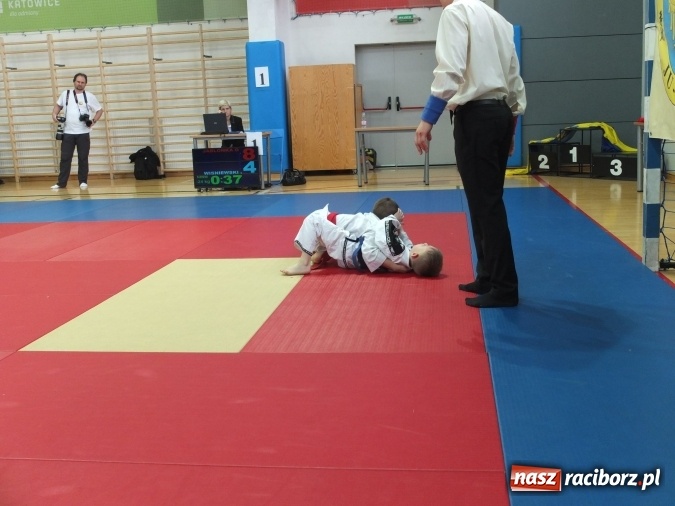 Zdjęcie w galerii na portalu naszraciborz.pl: Najmłodsi raciborzanie na katowickich matach  wiadomości z regionu