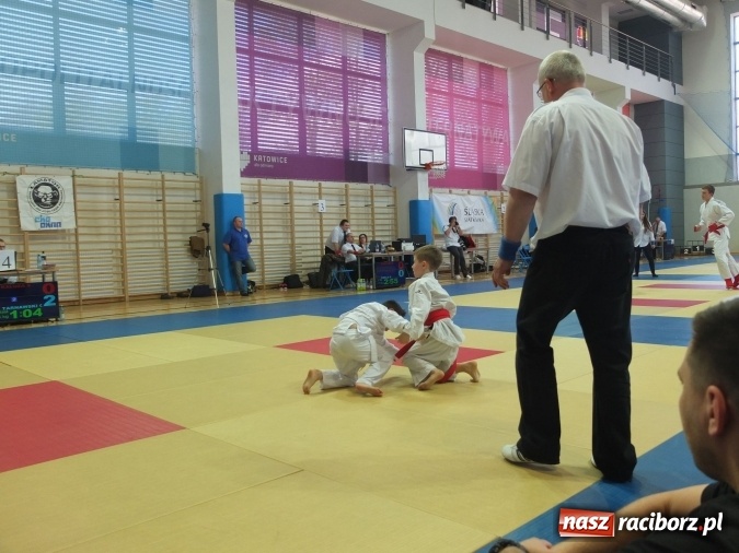 Zdjęcie w galerii na portalu naszraciborz.pl: Najmłodsi raciborzanie na katowickich matach  wiadomości z regionu