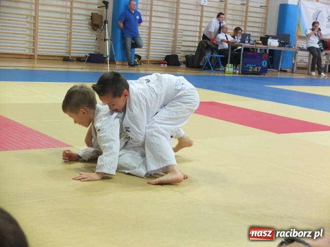 Zdjęcie w galerii na portalu naszraciborz.pl: Najmłodsi raciborzanie na katowickich matach  wiadomości z regionu