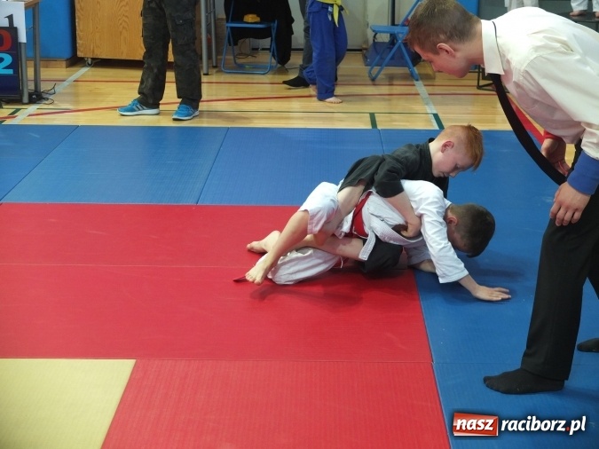 Zdjęcie w galerii na portalu naszraciborz.pl: Najmłodsi raciborzanie na katowickich matach  wiadomości z regionu