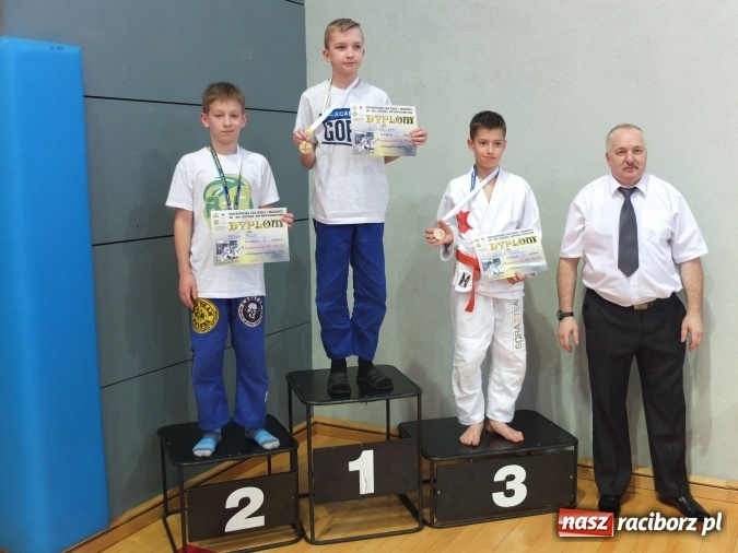 Zdjęcie w galerii na portalu naszraciborz.pl: Najmłodsi raciborzanie na katowickich matach  wiadomości z regionu