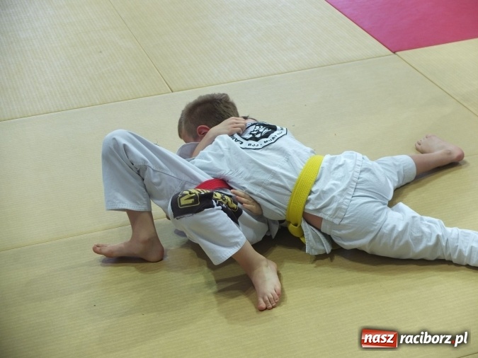 Zdjęcie w galerii na portalu naszraciborz.pl: Najmłodsi raciborzanie na katowickich matach  wiadomości z regionu