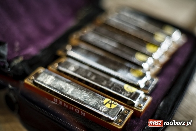 Zdjęcie w galerii na portalu naszraciborz.pl: Blues na poziomie zabrzmiał w Domu Kultury Strzecha  wiadomości z regionu