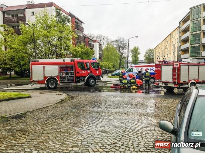 Zdjęcie w galerii na portalu naszraciborz.pl: Potrącenie rowerzysty na skrzyżowaniu ulic Drzymały i Głowackiego wiadomości z regionu