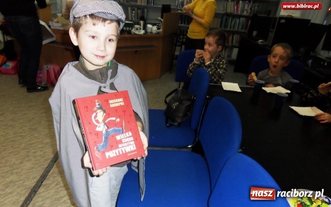 Zdjęcie w galerii na portalu naszraciborz.pl: Spotkanie z Detektywem Pozytywką, czyli nocka dla przedszkolaków w bibliotece w Markowicach wiadomości z regionu