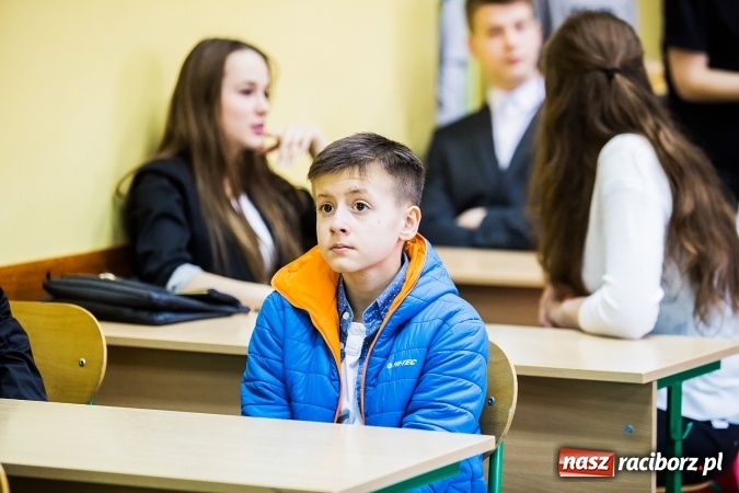 Zdjęcie w galerii na portalu naszraciborz.pl: XI Powiatowy Konkurs Ekologiczny i śniadanie ekologiczne w II LO wiadomości z regionu