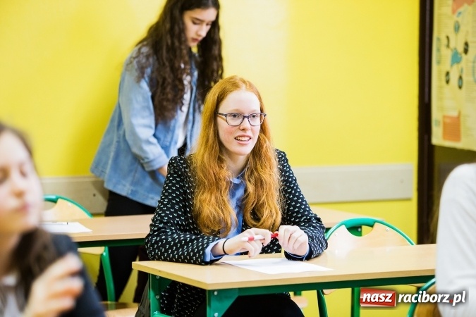 Zdjęcie w galerii na portalu naszraciborz.pl: XI Powiatowy Konkurs Ekologiczny i śniadanie ekologiczne w II LO wiadomości z regionu