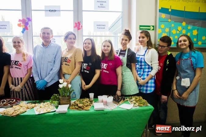 Zdjęcie w galerii na portalu naszraciborz.pl: XI Powiatowy Konkurs Ekologiczny i śniadanie ekologiczne w II LO wiadomości z regionu