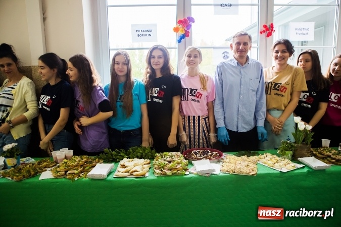 Zdjęcie w galerii na portalu naszraciborz.pl: XI Powiatowy Konkurs Ekologiczny i śniadanie ekologiczne w II LO wiadomości z regionu