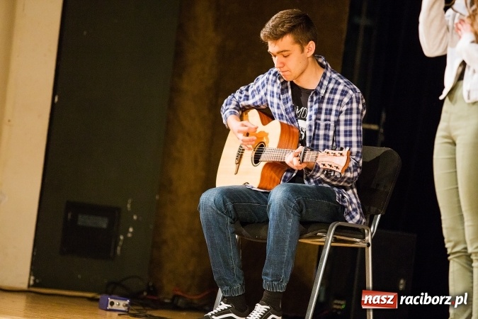 Zdjęcie w galerii na portalu naszraciborz.pl: Eliminacje Giełdy Talentów w Raciborskim Centrum Kultury wiadomości z regionu