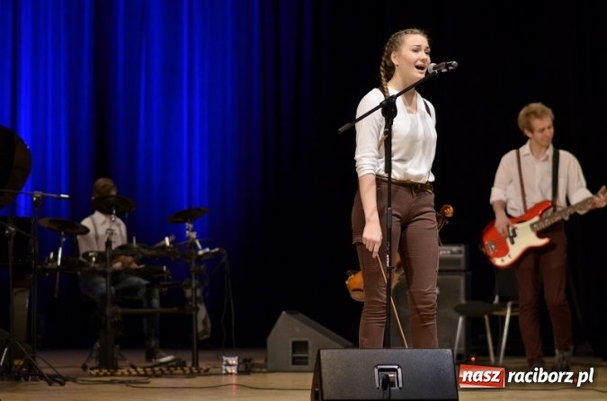 Zdjęcie w galerii na portalu naszraciborz.pl: Eliminacje Giełdy Talentów w Raciborskim Centrum Kultury wiadomości z regionu