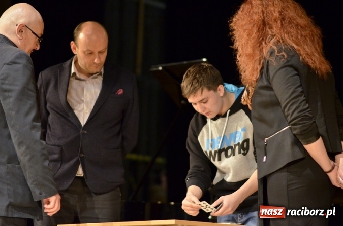 Zdjęcie w galerii na portalu naszraciborz.pl: Eliminacje Giełdy Talentów w Raciborskim Centrum Kultury wiadomości z regionu
