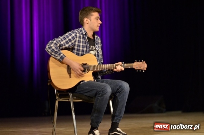 Zdjęcie w galerii na portalu naszraciborz.pl: Eliminacje Giełdy Talentów w Raciborskim Centrum Kultury wiadomości z regionu