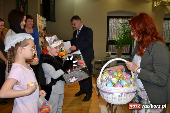 Zdjęcie w galerii na portalu naszraciborz.pl: XXV Międzynarodowy Przegląd Teatrzyków Przedszkolnych – dzień pierwszy  wiadomości z regionu