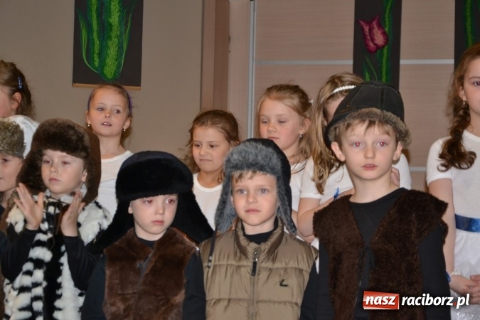 Zdjęcie w galerii na portalu naszraciborz.pl: XXV Międzynarodowy Przegląd Teatrzyków Przedszkolnych – dzień pierwszy  wiadomości z regionu