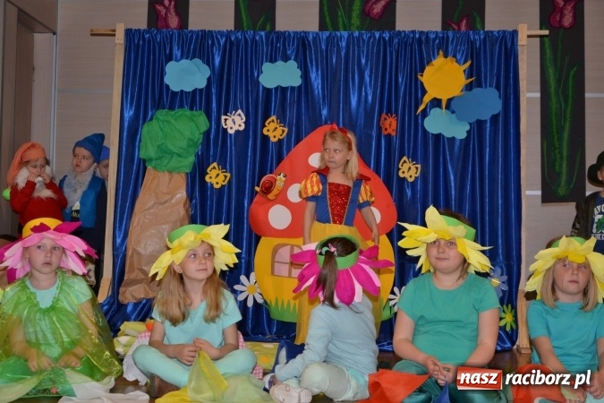 Zdjęcie w galerii na portalu naszraciborz.pl: XXV Międzynarodowy Przegląd Teatrzyków Przedszkolnych – dzień pierwszy  wiadomości z regionu