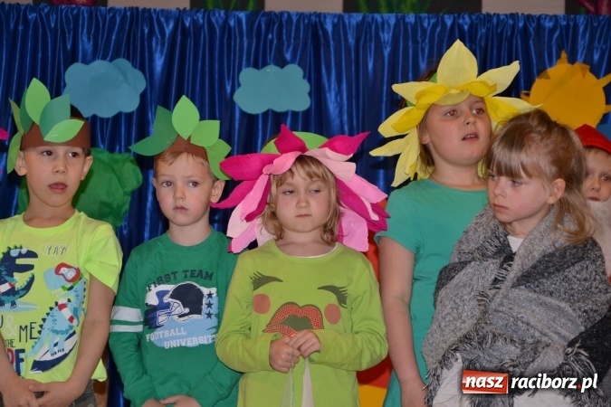 Zdjęcie w galerii na portalu naszraciborz.pl: XXV Międzynarodowy Przegląd Teatrzyków Przedszkolnych – dzień pierwszy  wiadomości z regionu