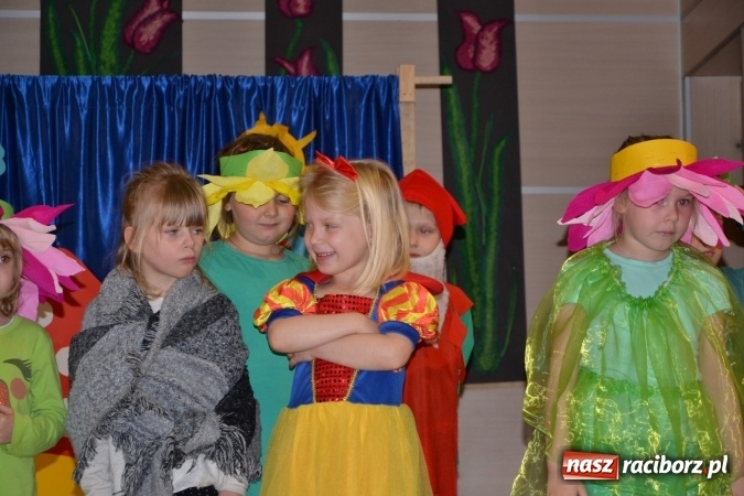 Zdjęcie w galerii na portalu naszraciborz.pl: XXV Międzynarodowy Przegląd Teatrzyków Przedszkolnych – dzień pierwszy  wiadomości z regionu