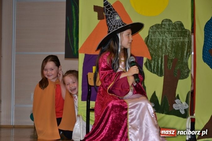 Zdjęcie w galerii na portalu naszraciborz.pl: XXV Międzynarodowy Przegląd Teatrzyków Przedszkolnych – dzień pierwszy  wiadomości z regionu