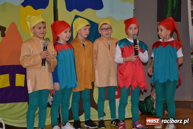 Zdjęcie w galerii na portalu naszraciborz.pl: XXV Międzynarodowy Przegląd Teatrzyków Przedszkolnych – dzień pierwszy  wiadomości z regionu