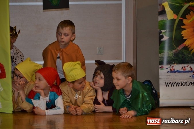 Zdjęcie w galerii na portalu naszraciborz.pl: XXV Międzynarodowy Przegląd Teatrzyków Przedszkolnych – dzień pierwszy  wiadomości z regionu