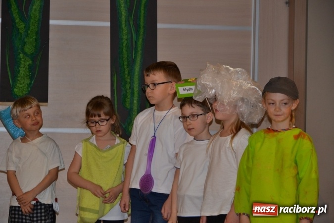 Zdjęcie w galerii na portalu naszraciborz.pl: XXV Międzynarodowy Przegląd Teatrzyków Przedszkolnych – dzień pierwszy  wiadomości z regionu