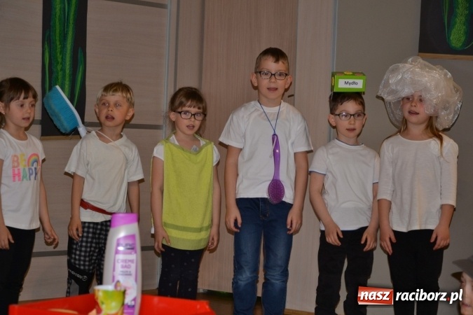 Zdjęcie w galerii na portalu naszraciborz.pl: XXV Międzynarodowy Przegląd Teatrzyków Przedszkolnych – dzień pierwszy  wiadomości z regionu