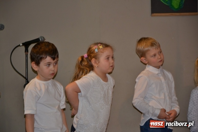 Zdjęcie w galerii na portalu naszraciborz.pl: XXV Międzynarodowy Przegląd Teatrzyków Przedszkolnych – dzień pierwszy  wiadomości z regionu